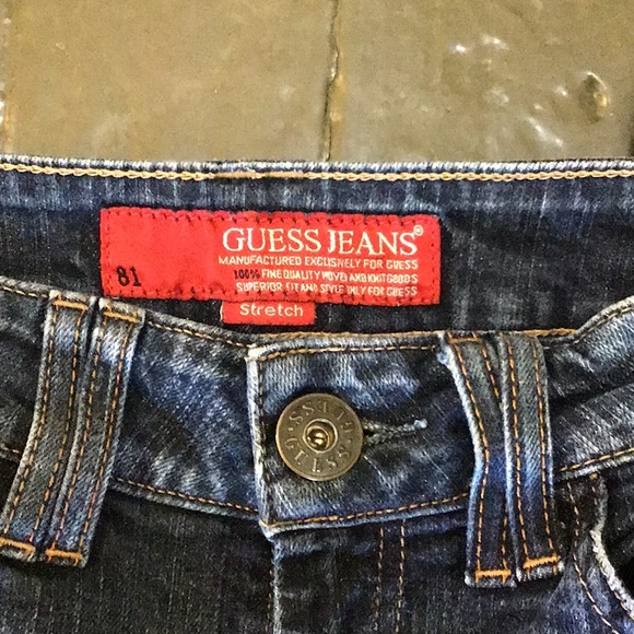 Guess Jeans - Picture 2 of 4